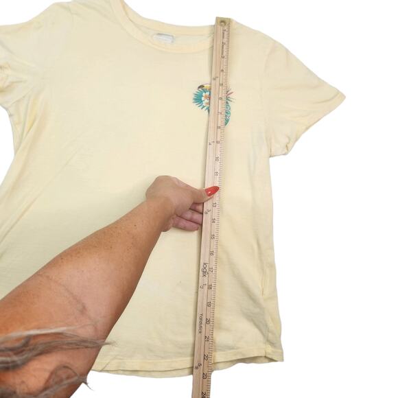 Old Navy Shirt Womens Medium Baby Yellow Toucan Palm Leaf Sheer 100% Cotton - Picture 8 of 11